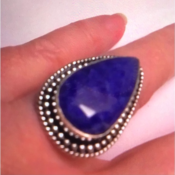 Stunning 925 Sterling Silver Ring